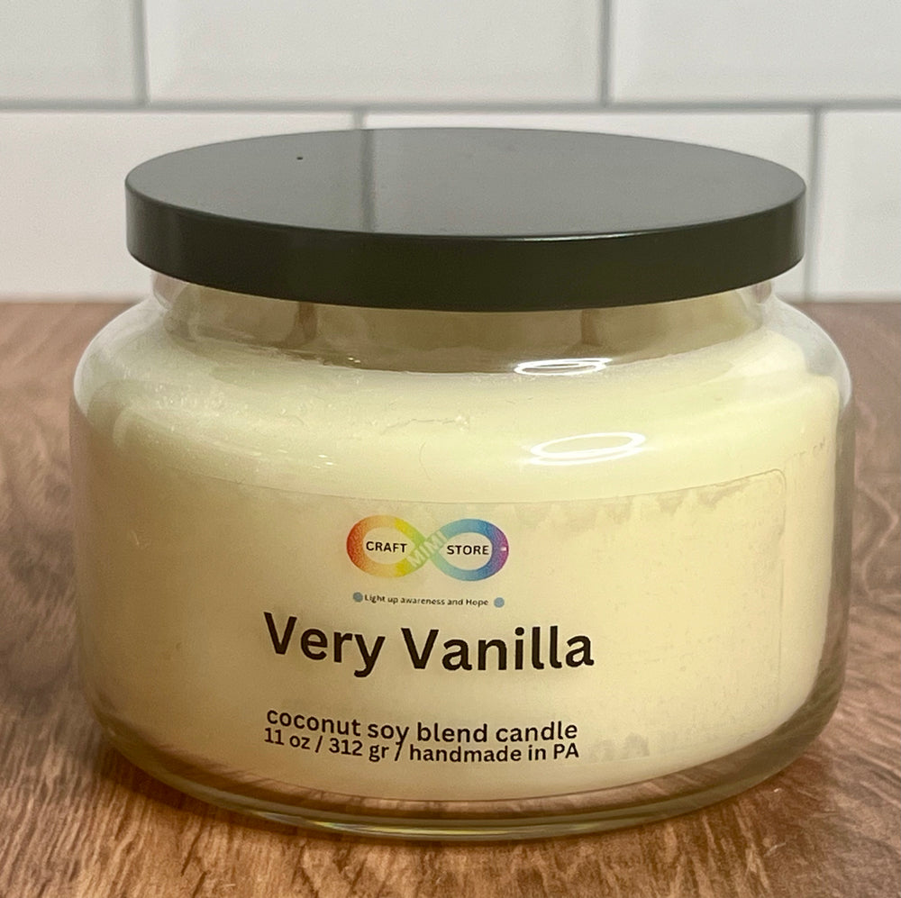 VERY VANILLA CANDLE