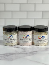 Load image into Gallery viewer, DARK DAHLIA FOAMING SUGAR SCRUB
