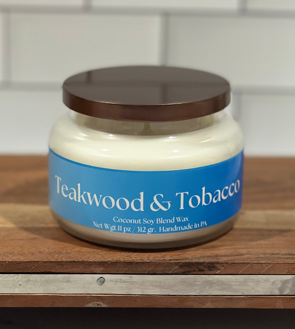 TEAKWOOD AND TOBACCO CANDLE