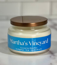 Load image into Gallery viewer, MARTHA&#39;S VINEYARD CANDLE - DESTINATION CANDLE - SEA &amp; STONE CANDLE
