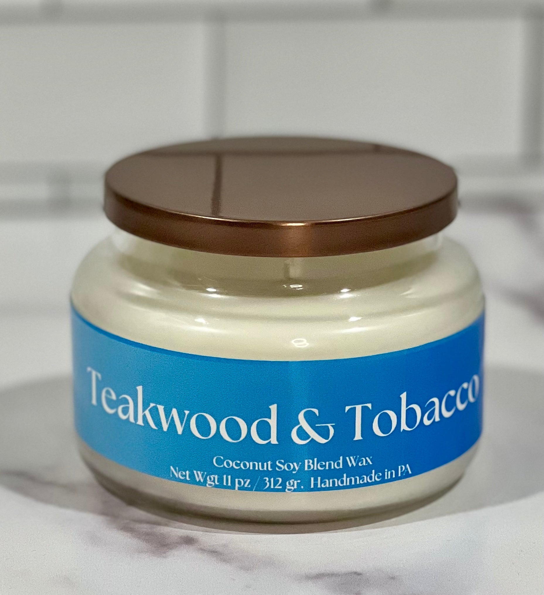files/TEAKWOOD_TOBACCO_CANDLE_-_APOTHECARY_JAR_-_MASCULINE_SCENT_-_MAHOGANY_TEAKWOOD.jpg